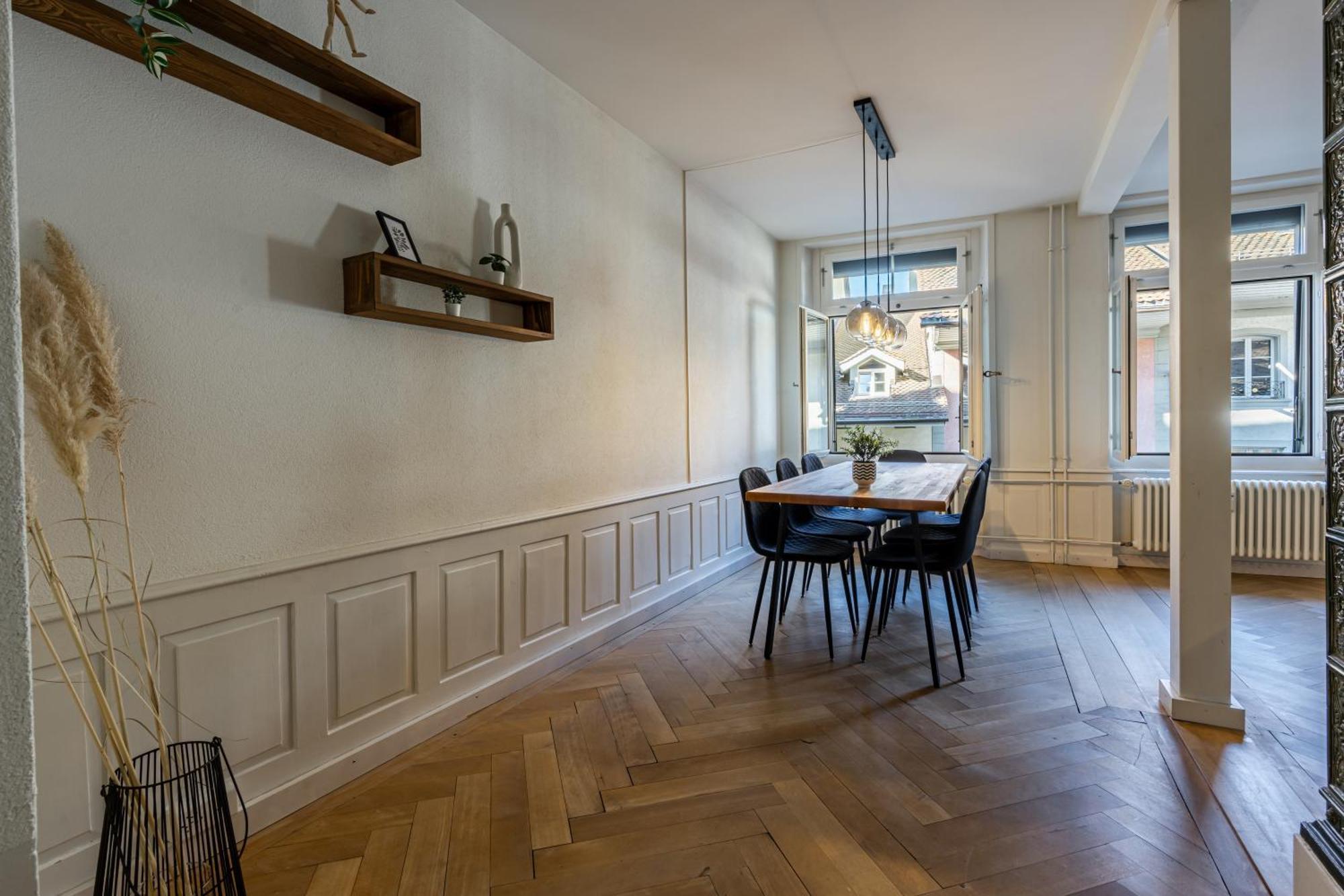 Historische Wohnung Im Herzen Der Thuner Altstadt Luaran gambar