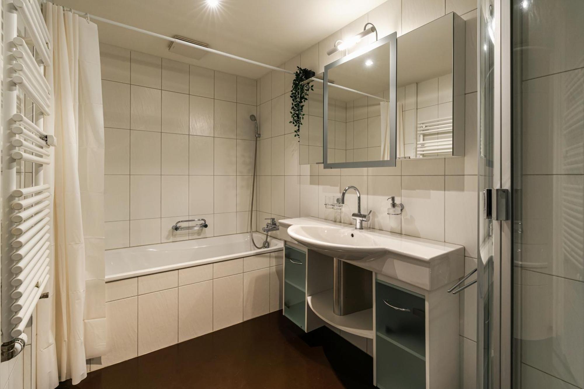 Historische Wohnung Im Herzen Der Thuner Altstadt Luaran gambar